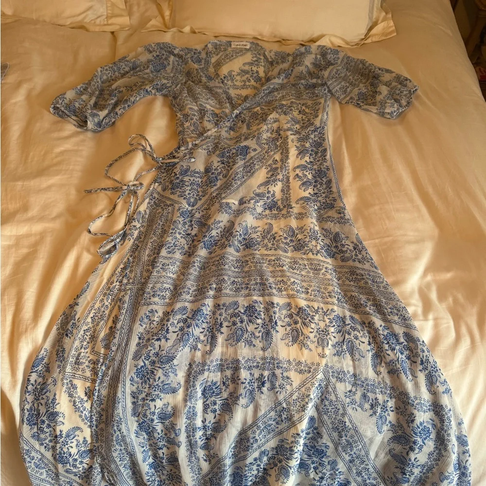 Calvin Klein Blue and White Floral Maxi Dress - Picture 1 of 4